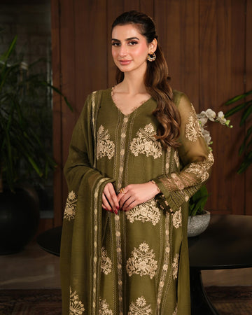 Olivine 3 Piece Suit